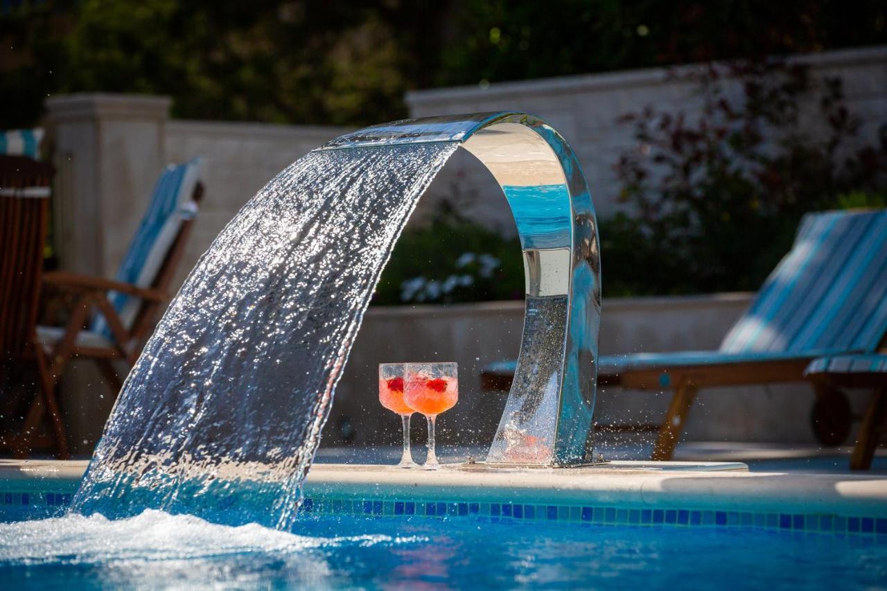 Villa Aqua - Adults Only Bol Exterior photo
