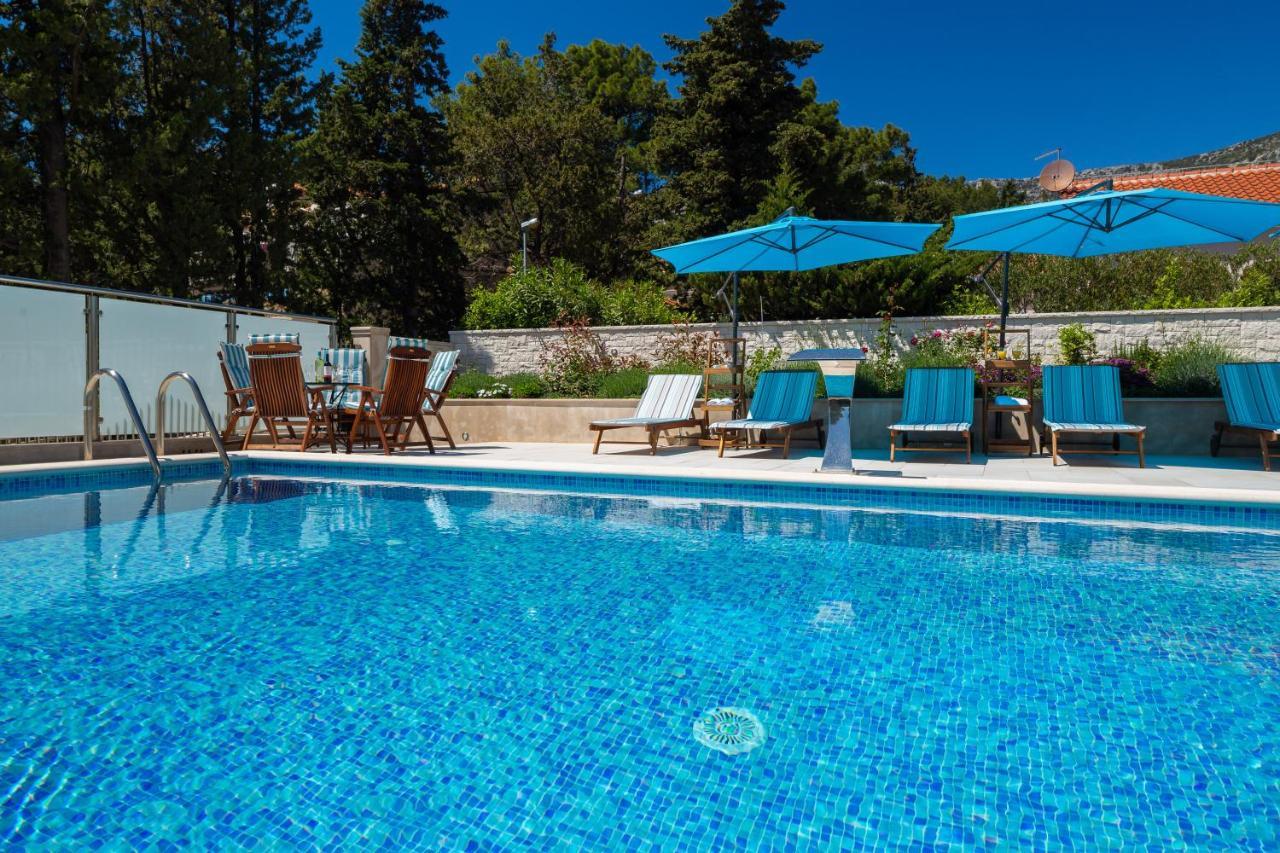 Villa Aqua - Adults Only Bol Exterior photo