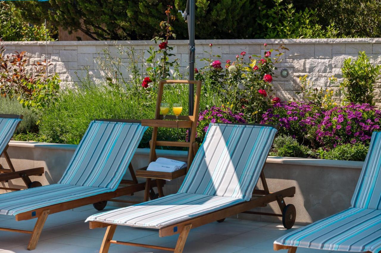 Villa Aqua - Adults Only Bol Exterior photo