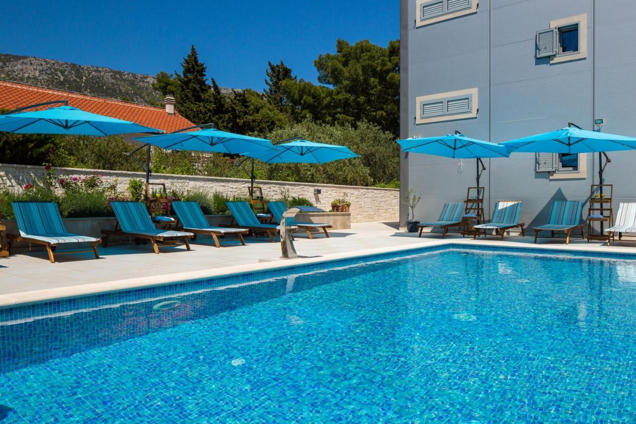 Villa Aqua - Adults Only Bol Exterior photo
